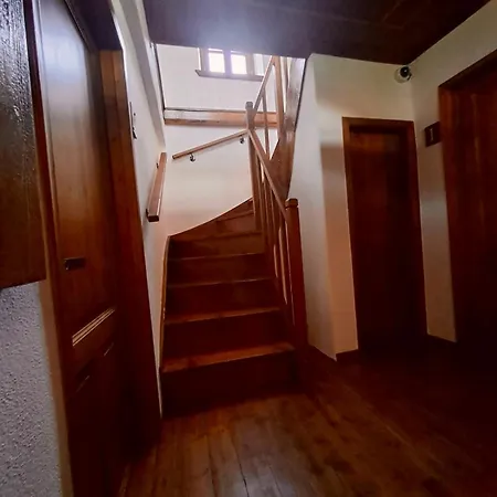Tsagarakis & Pool, Xinovrissi Pelion Apartment *