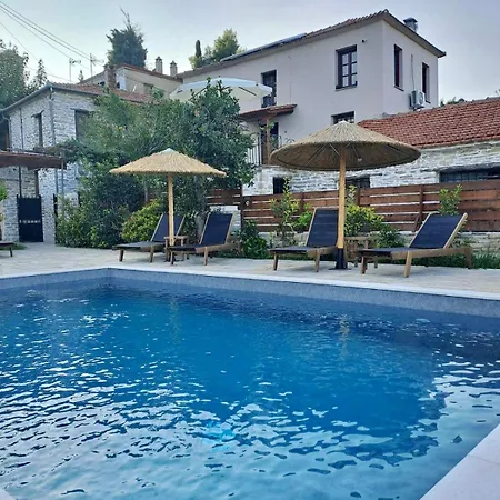 Tsagarakis & Pool, Xinovrissi Pelion Apartment