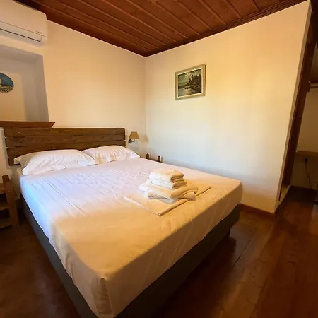 Tsagarakis & Pool, Xinovrissi Pelion דירה *